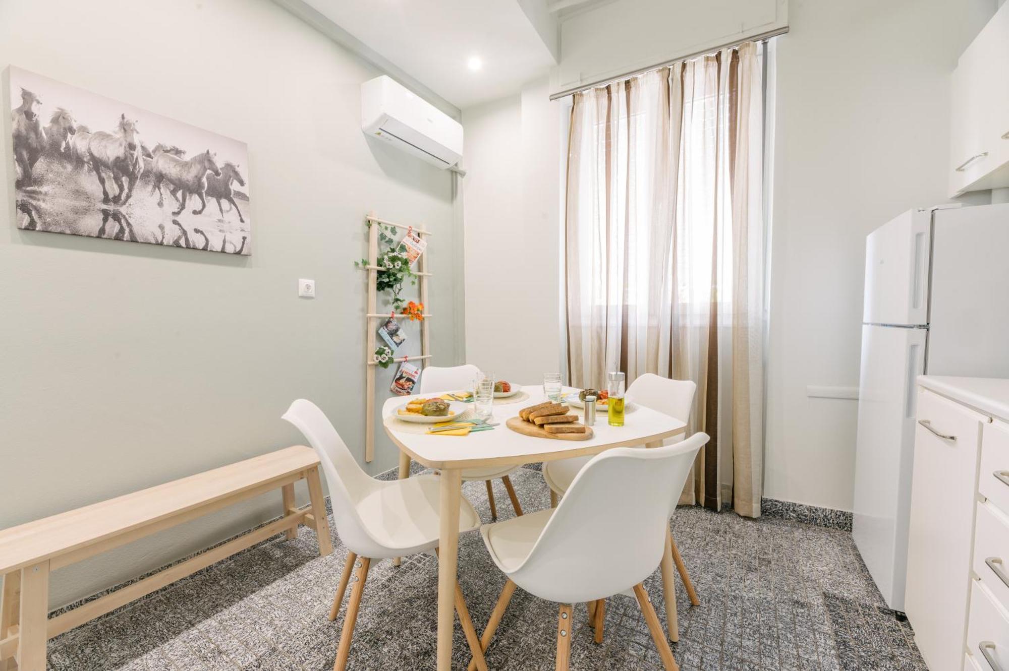 Ourania By Heloni Apartments Ateny Zewnętrze zdjęcie